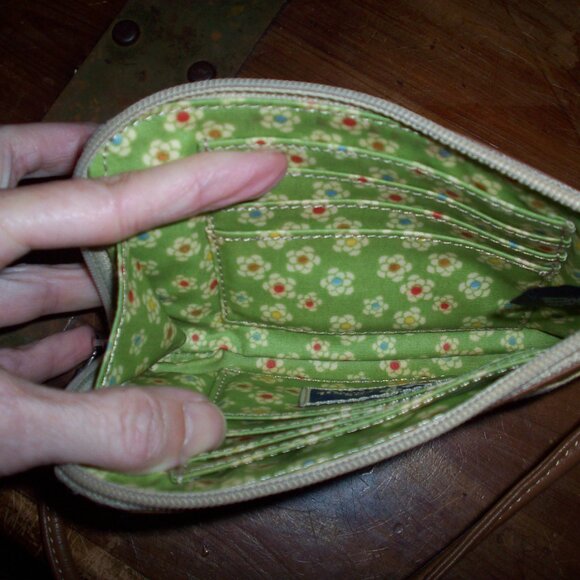 FOSSIL "Vintage" Coated Canvas Leather Trim Zip Around Wallet Mod Wristlet Pouch - Picture 4 of 6